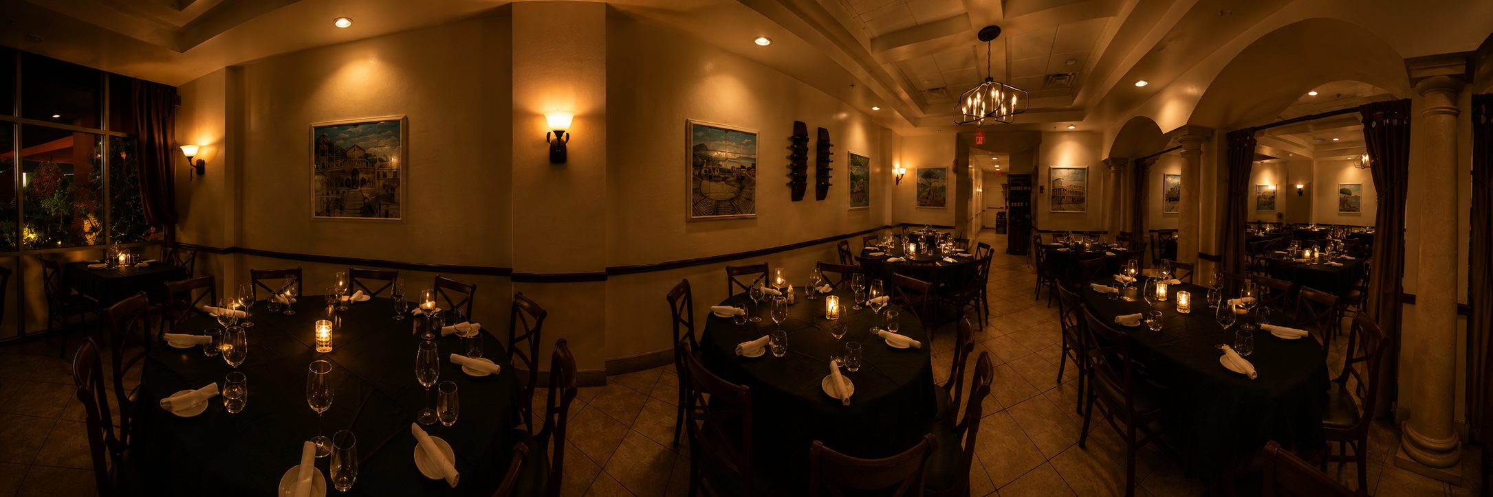 Panoramic dining room at Ciao Italia Ristorante Orlando